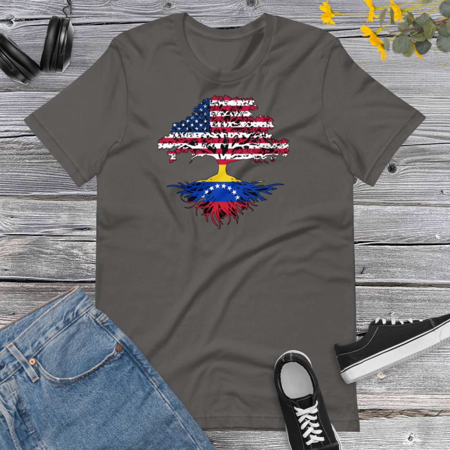Beautiful Tree United States Venezuela Flags Countries Union, Venezuela en USA, Venezuelan born in USA Unisex t-shirt