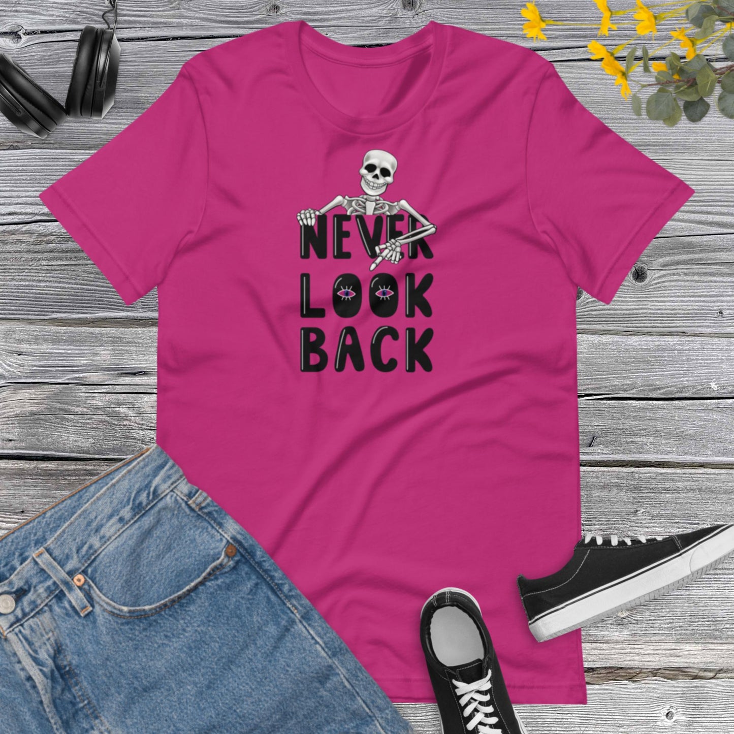 Never Look Back Skeleton, Halloween Skeleton, Spooky Season T-shirt, Funny Halloween Unisex t-shirt