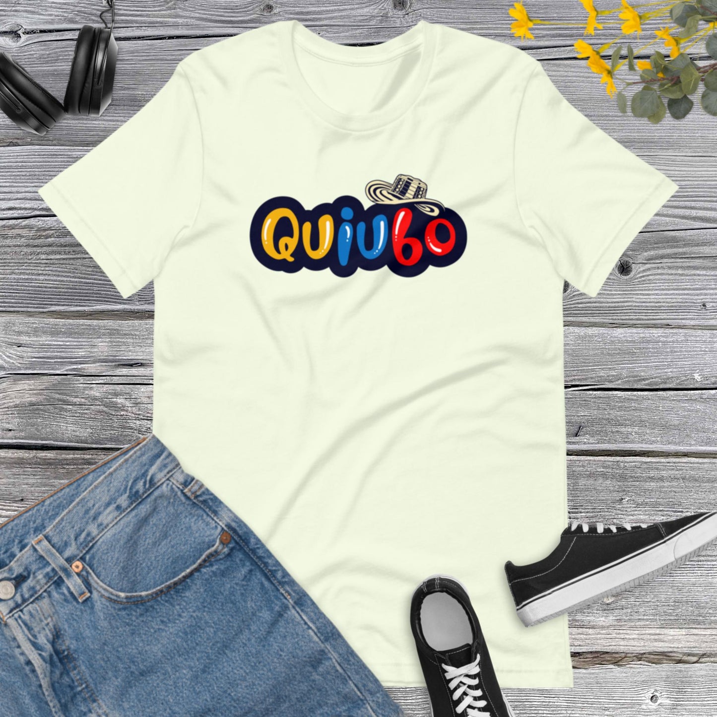 Quiubo ! Colombia, I Love Colombia, Colombian, Latina Tee, Latino T-shirt, Colombia Gift, Colombia Traveler Top Unisex t-shirt