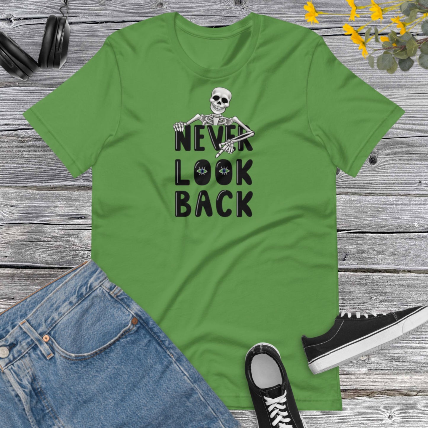 Never Look Back Skeleton, Halloween Skeleton, Spooky Season T-shirt, Funny Halloween Unisex t-shirt