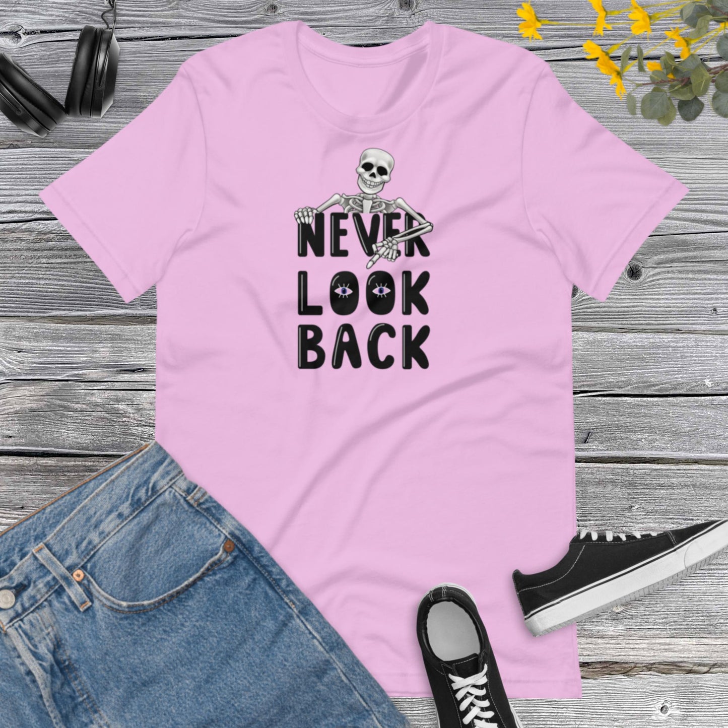 Never Look Back Skeleton, Halloween Skeleton, Spooky Season T-shirt, Funny Halloween Unisex t-shirt