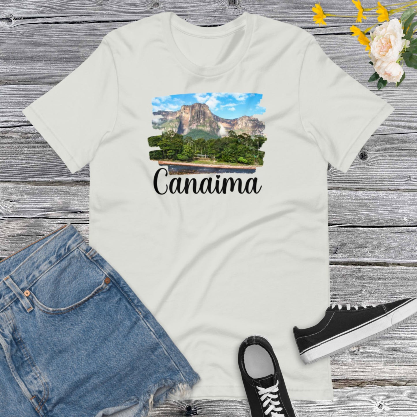 Canaima, Angel Falls a Waterfall in Canaima Nacional Park Venezuela, Salto Angel Parque Nacional Canaima Unisex t-shirt