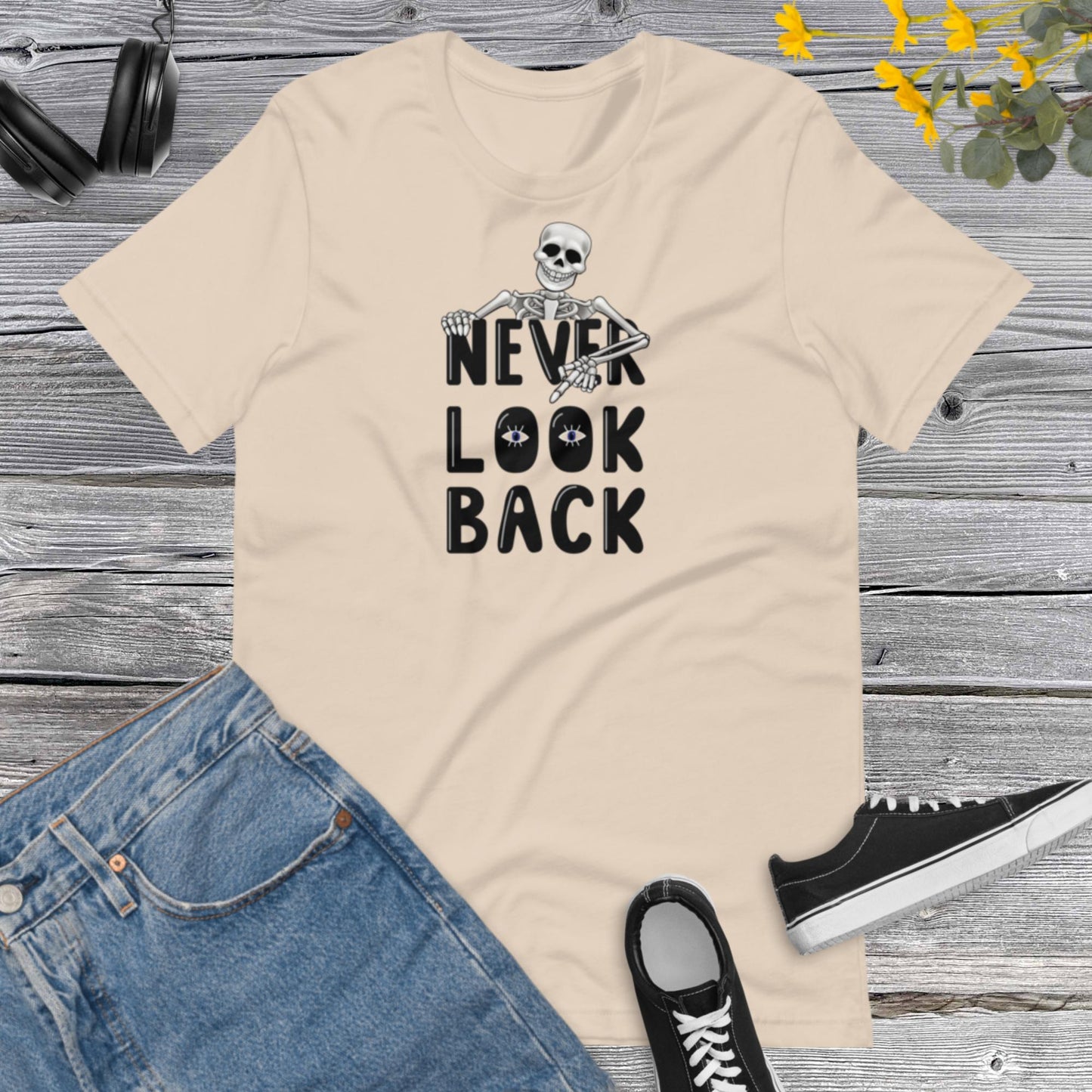 Never Look Back Skeleton, Halloween Skeleton, Spooky Season T-shirt, Funny Halloween Unisex t-shirt