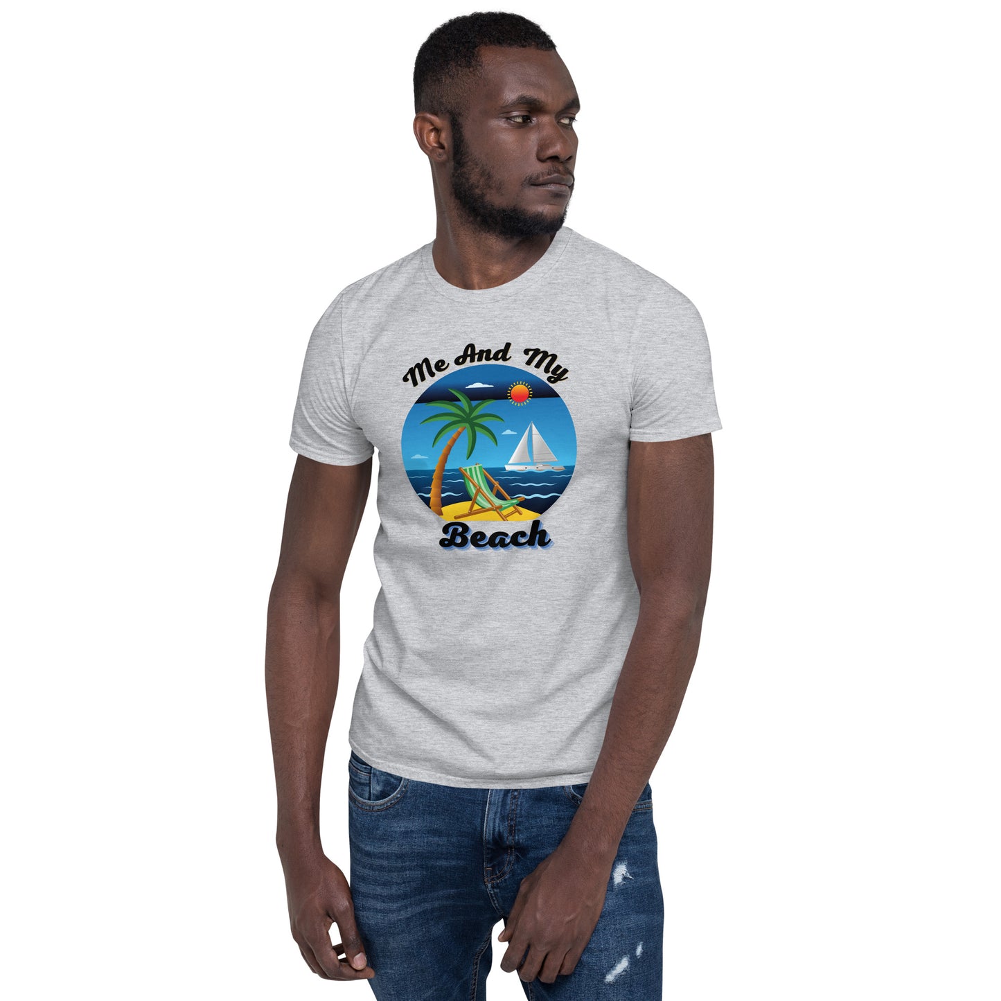 ME AND MY BEACH / Short-Sleeve Unisex T-Shirt