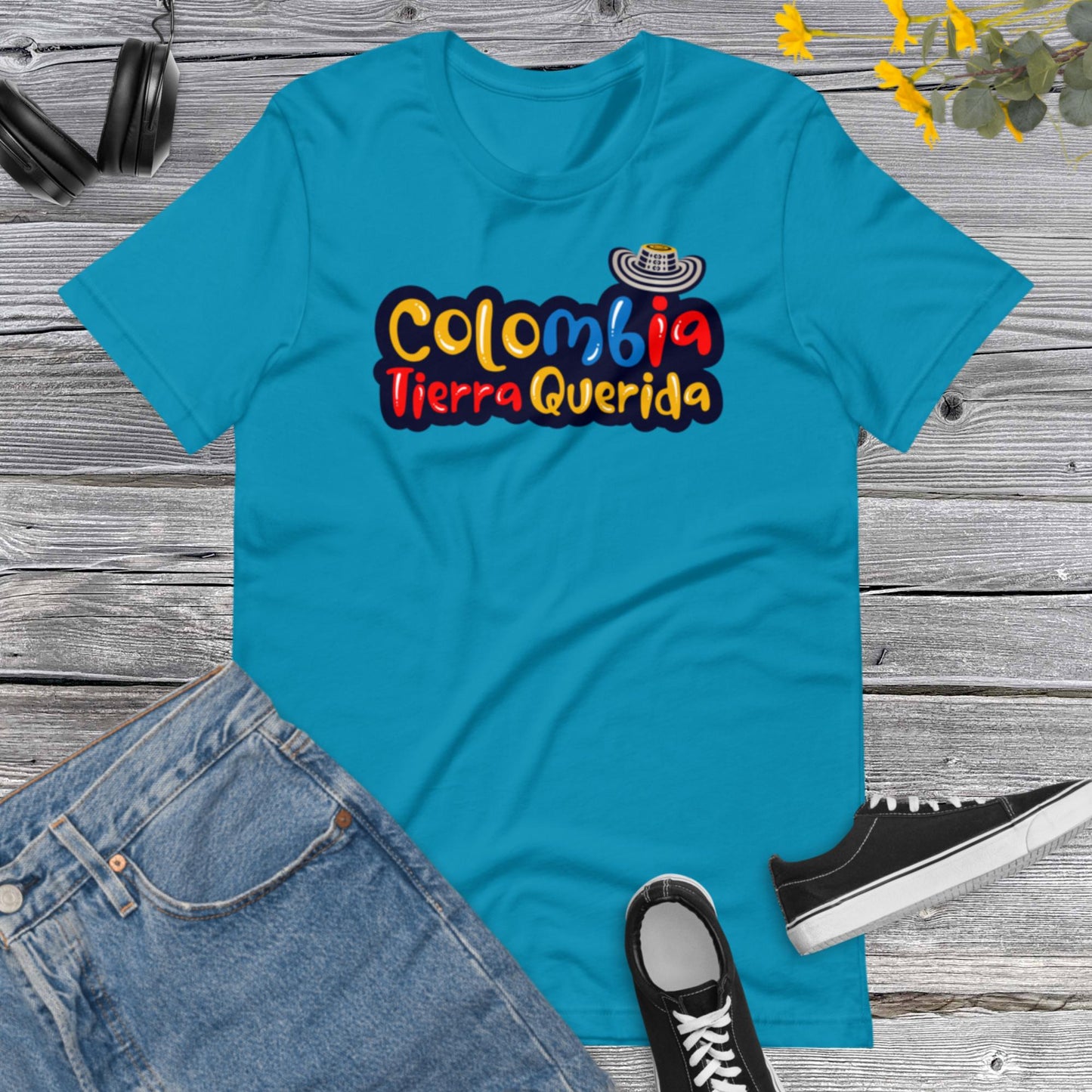 Colombia Tierra Querida shirt, I Love Colombia, Colombian, Latina Tee, Latino Tshirt, Colombia Gift, Colombia Traveler Top Unisex t-shirt