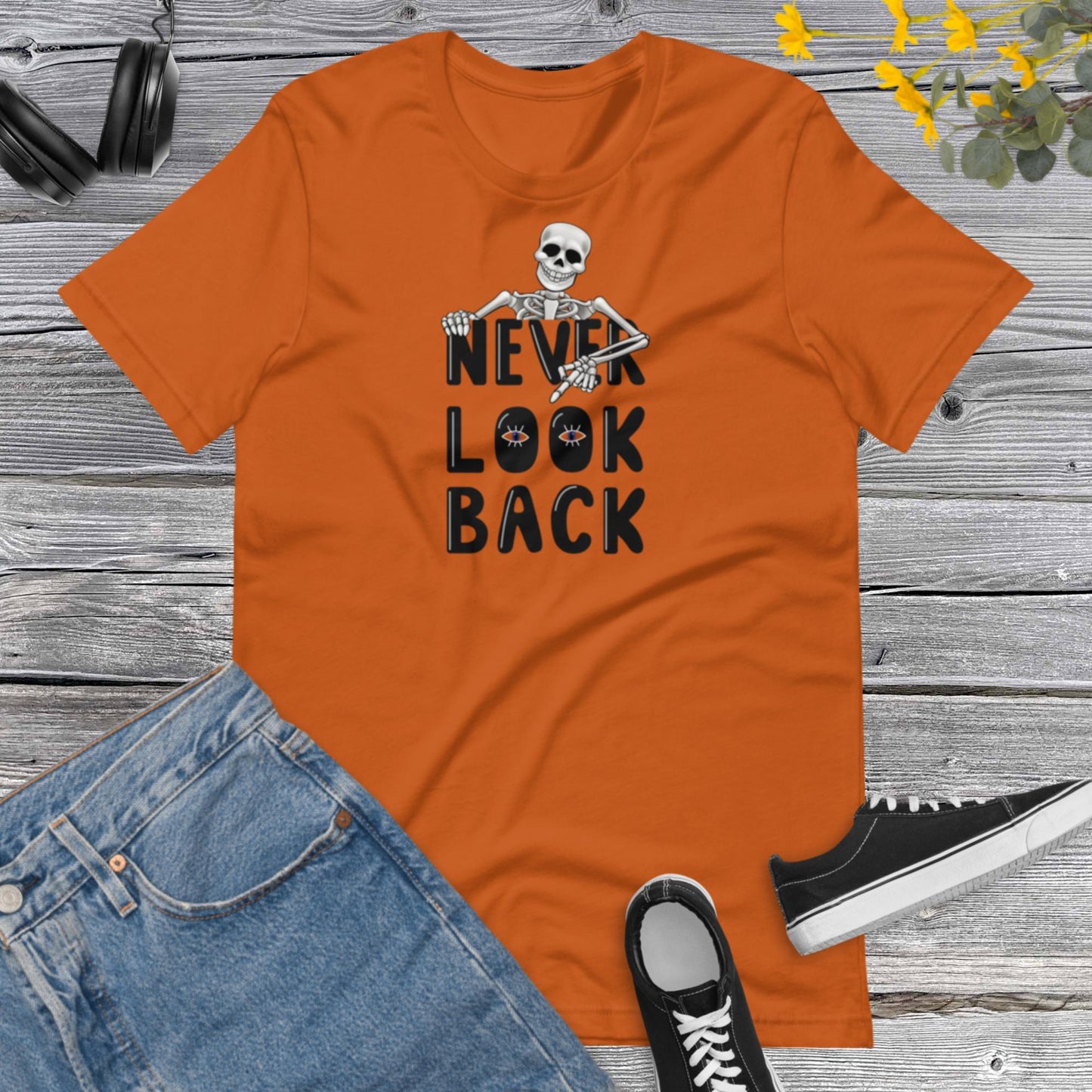 Never Look Back Skeleton, Halloween Skeleton, Spooky Season T-shirt, Funny Halloween Unisex t-shirt
