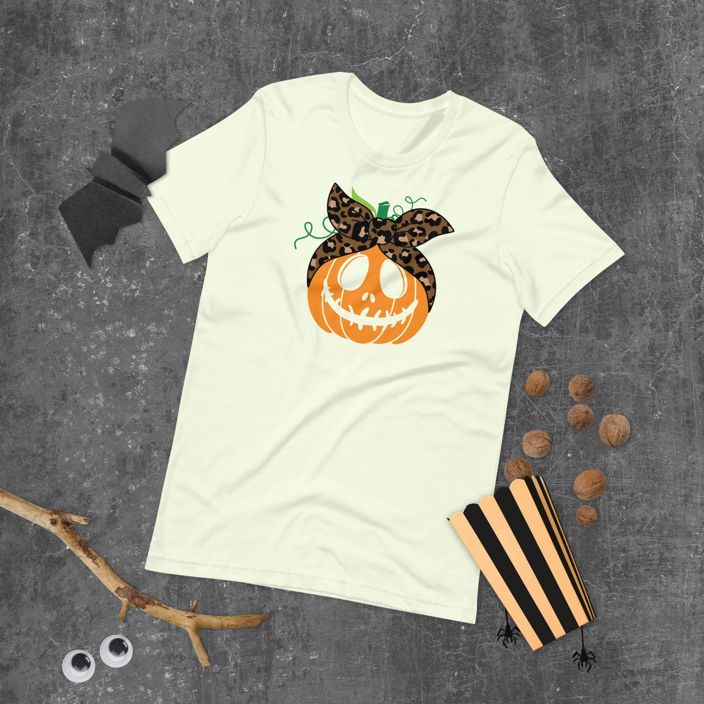 Bandana Pumpkin Face Tshirt, Halloween Party Shirts, Witch Party Tees, Thanksgiving T-shirt, Autumn Season, Fall Gifts Unisex t-shirt