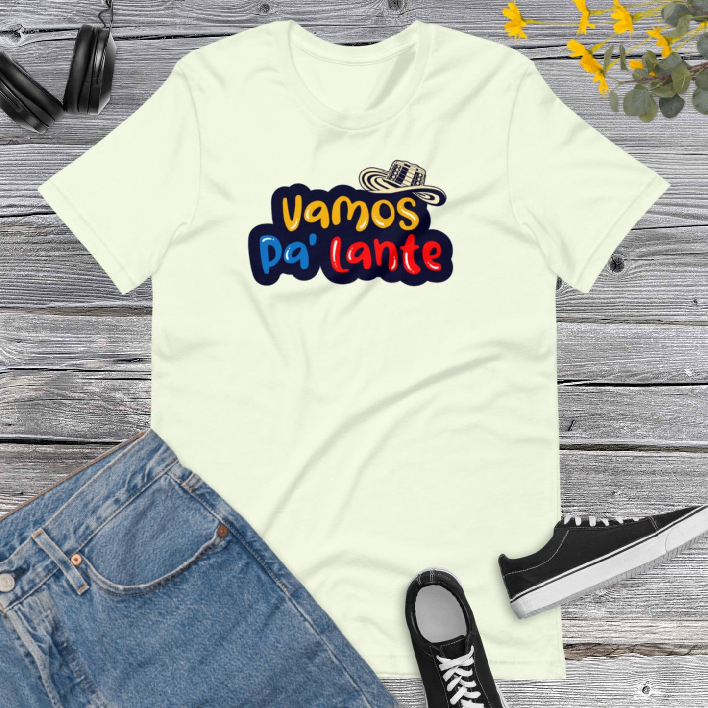 Vamos pa'lante ! Colombia, I Love Colombia, Colombian, Latina Tee, Latino shirt, Colombia Gift, Colombia Traveler Top Unisex t-shirt