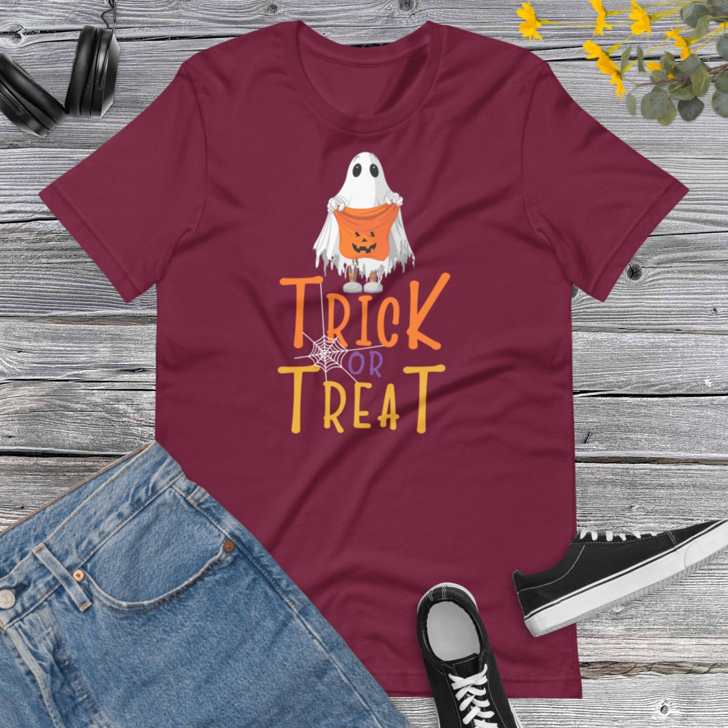 Trick or Treat Ghost Halloween Shirt, Halloween T-shirt, Ghost T-shirt, Trick or Treat, Spooky Unisex t-shirt