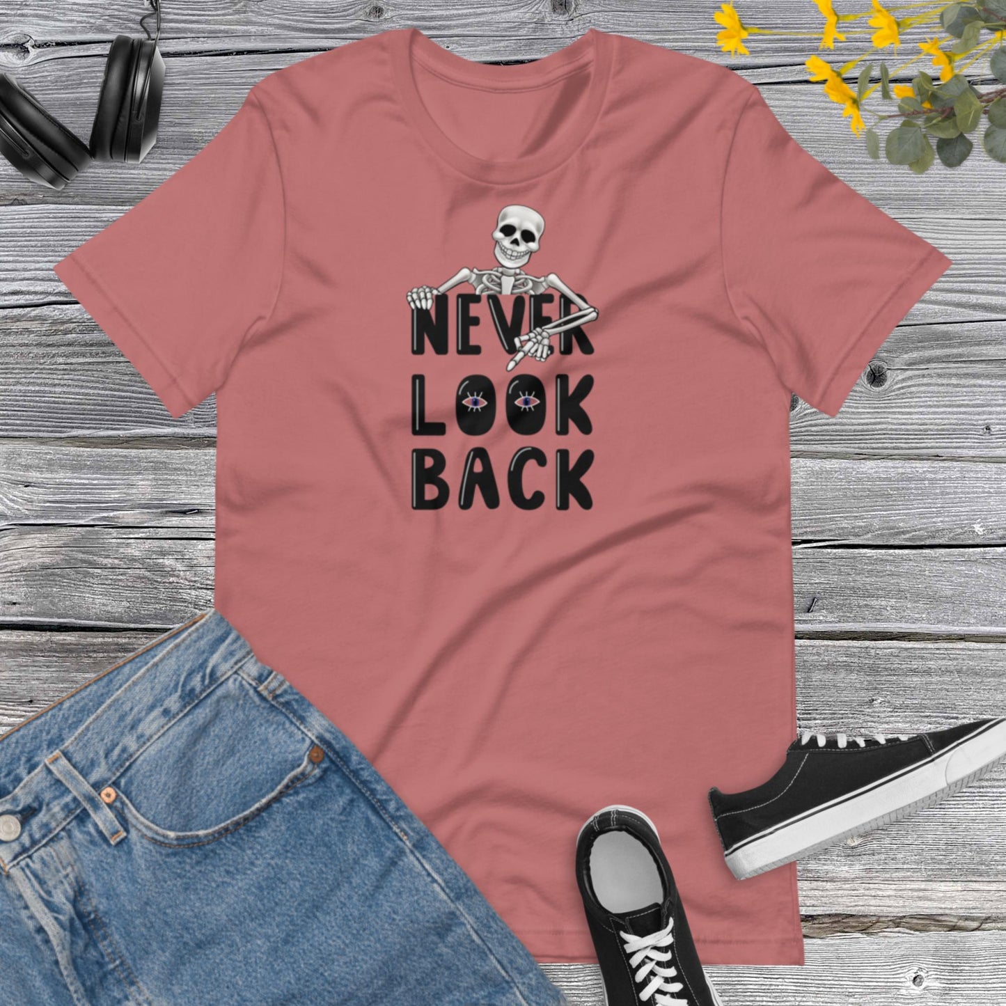 Never Look Back Skeleton, Halloween Skeleton, Spooky Season T-shirt, Funny Halloween Unisex t-shirt