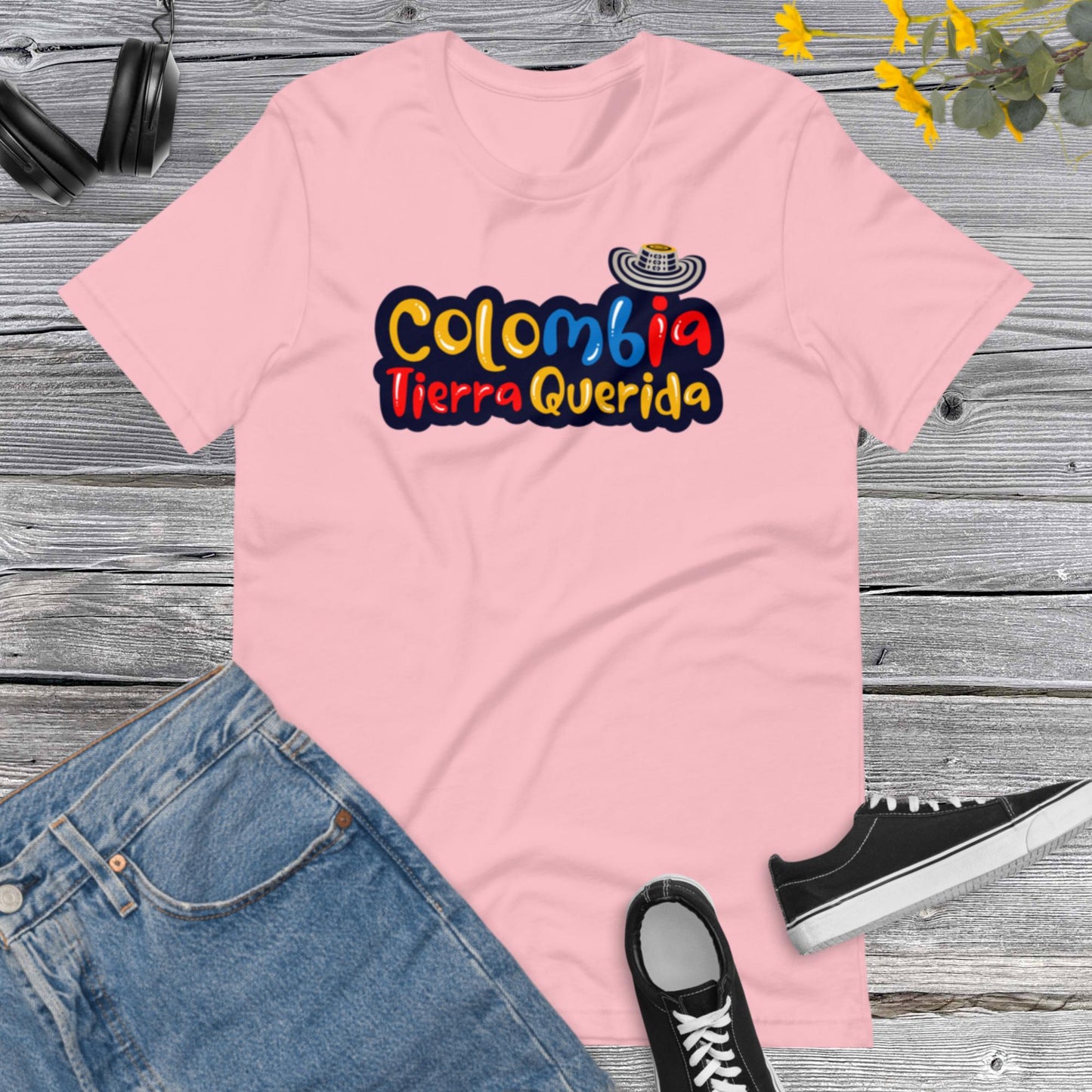 Colombia Tierra Querida shirt, I Love Colombia, Colombian, Latina Tee, Latino Tshirt, Colombia Gift, Colombia Traveler Top Unisex t-shirt