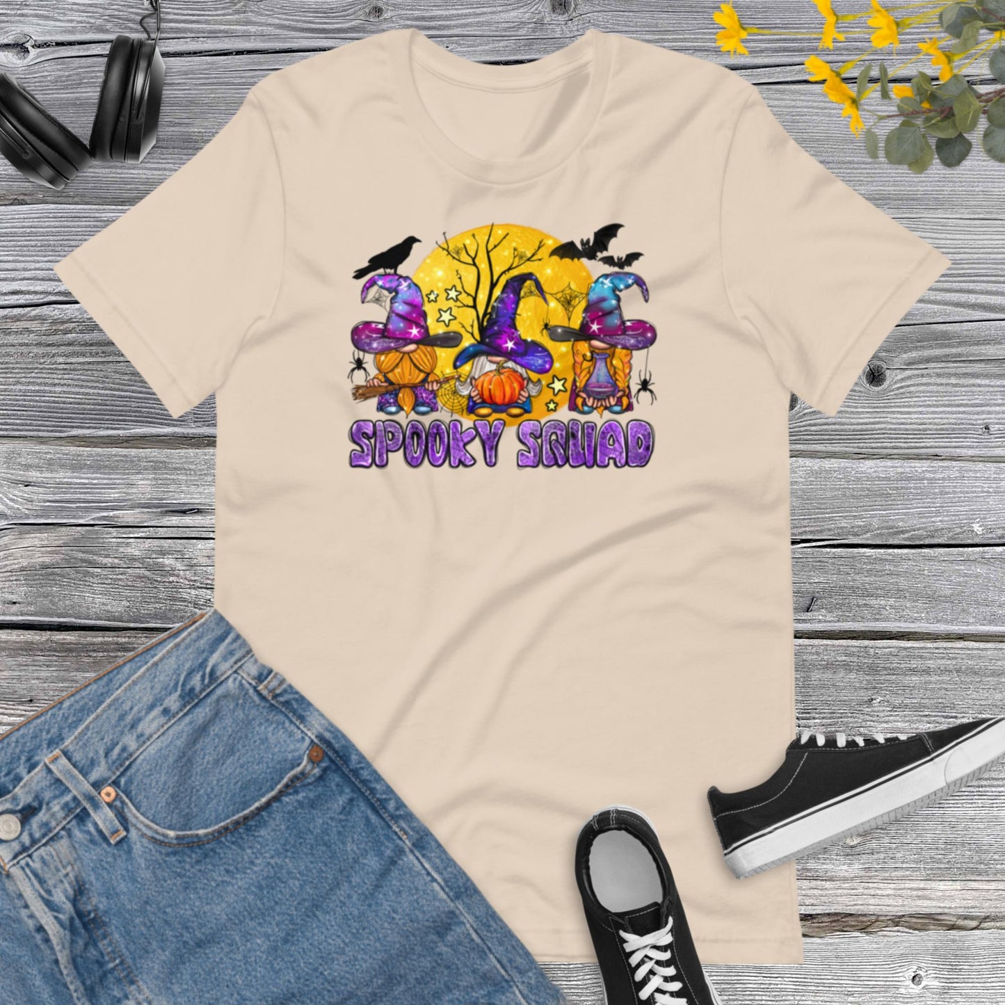 Spooky Squad, Halloween Witch Gnomes, Halloween Gnomes, Western Halloween Unisex t-shirt