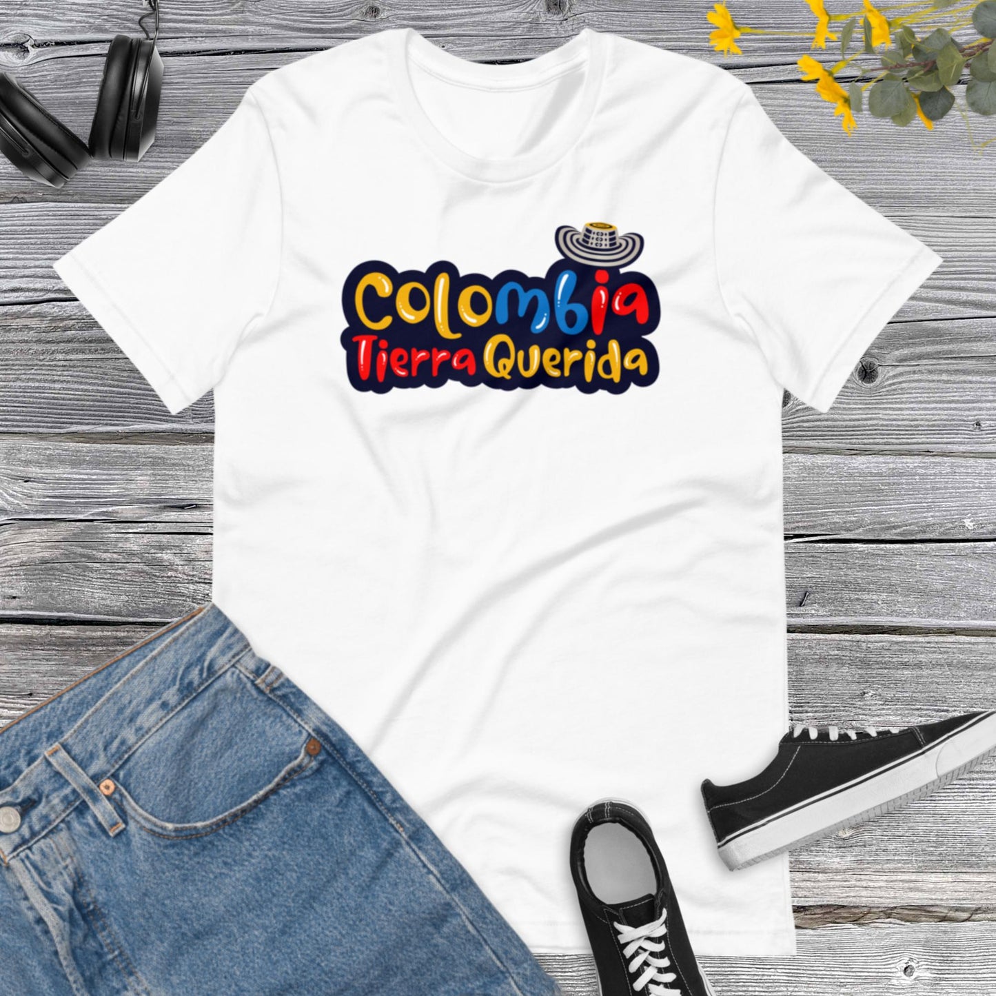 Colombia Tierra Querida shirt, I Love Colombia, Colombian, Latina Tee, Latino Tshirt, Colombia Gift, Colombia Traveler Top Unisex t-shirt