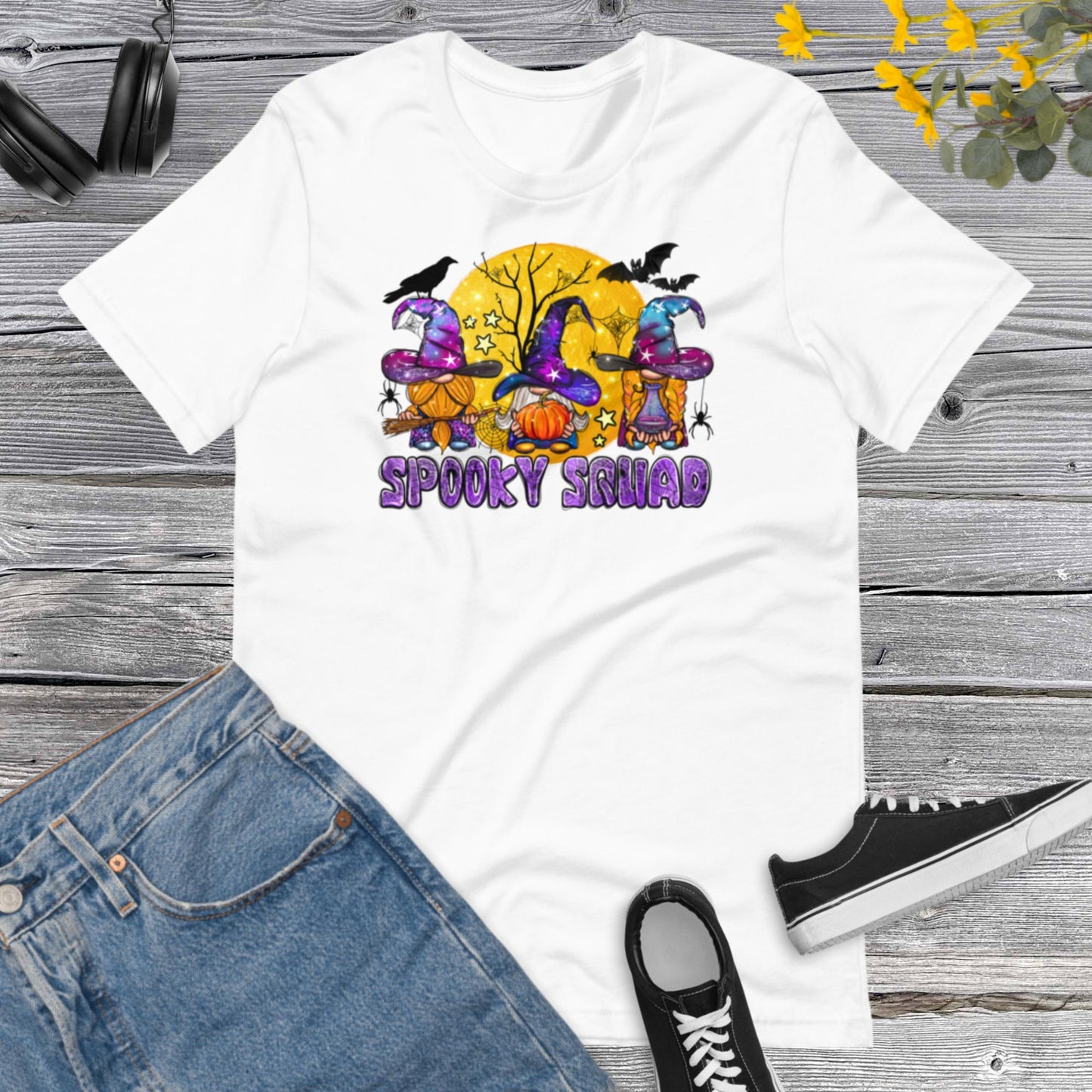 Spooky Squad, Halloween Witch Gnomes, Halloween Gnomes, Western Halloween Unisex t-shirt