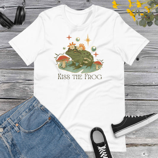 Kiss The Frog, Frog Vintage faecore, Frog lover, Nature Shirt, Vintage plant shirt, Groovy Mushroom, Mushroom Gift Unisex t-shirt